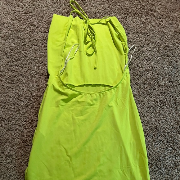 Fashion nova kinley mini dress - neon yellow - Picture 2 of 2